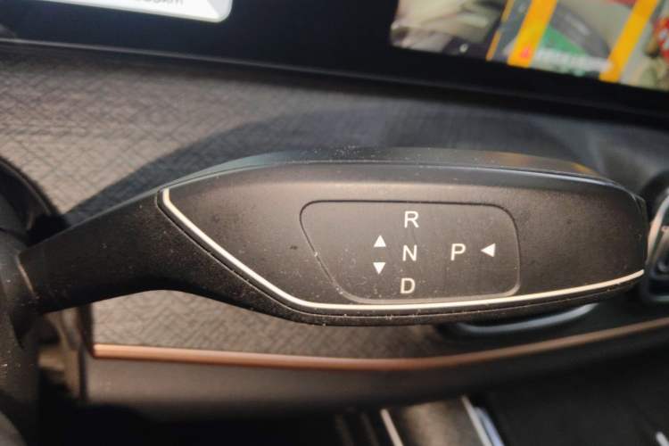 Used Chery Tiggo 9 2023 2.0T Dual-Clutch Two-Wheel Drive Luxury Edition 5 Seats