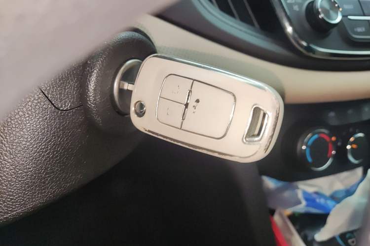 Used Chevrolet Monza 2020 320 Automatic Enjoyment Edition