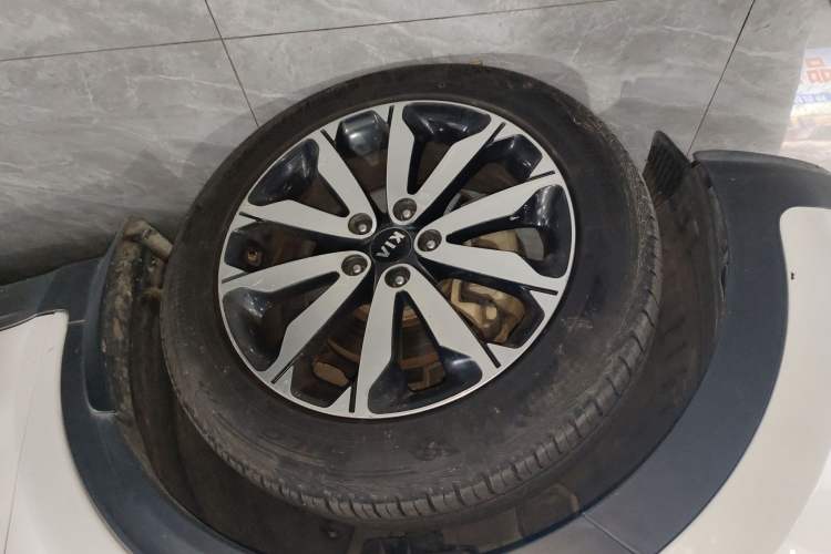 Used Kia KX5 2017 1.6T Automatic Two-Wheel Drive 15th Anniversary Special Edition DLX