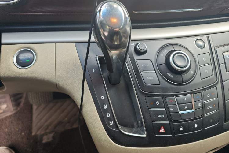 Used Buick GL8 2017 25S Luxury Version China V Standard