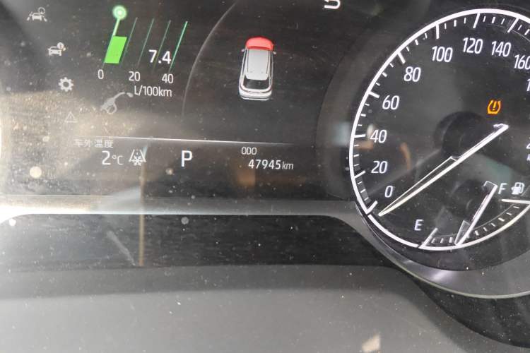 Used Toyota Harrier 2022 2.0L CVT Two-Wheel Drive Luxury Edition