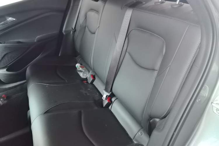 Used Chevrolet Menlo 2023 Star Enjoyment Version Plus Left Rear Seat