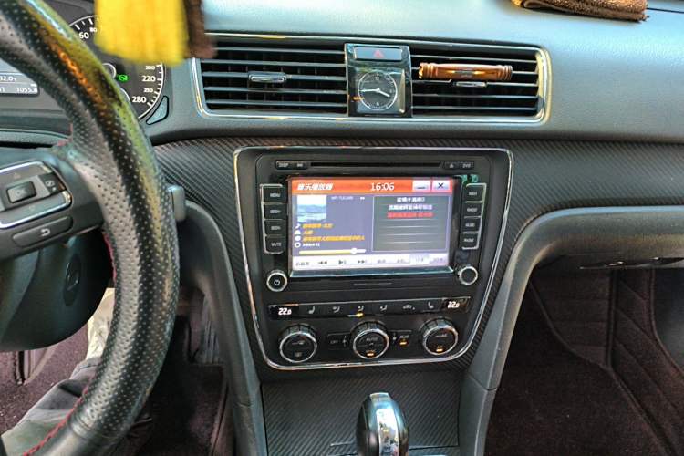 Used Volkswagen Passat 2013 1.8TSI DSG Prestige Edition