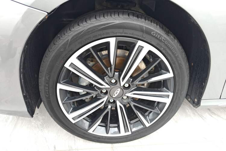 Used Chery Arrizo 8 2022 1.6T DCT Standard Left Front Wheel Hub