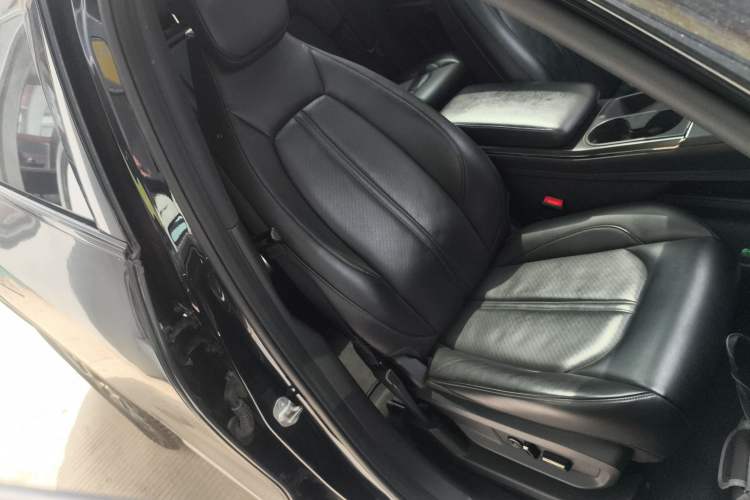 Used Nio ES6 2022 100kWh Sport Edition Right Front Seat