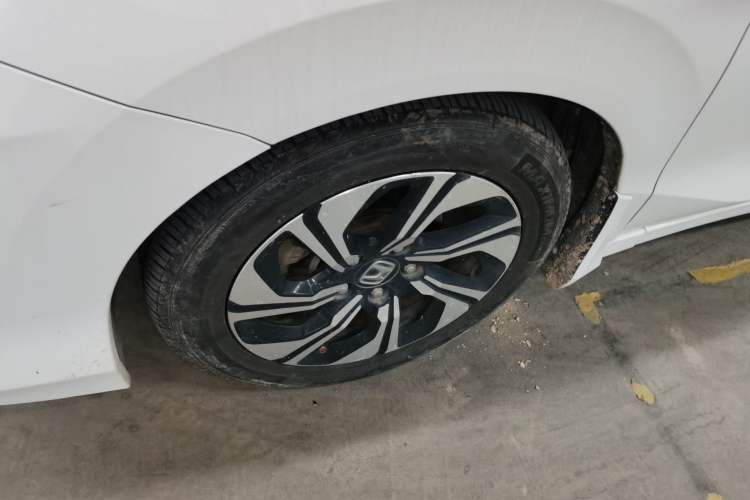 Used Honda Crider 2016 1.8L CVT Luxury Edition
