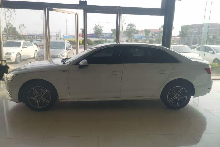 Used Audi A4L 2017 40 TFSI Ambition Edition