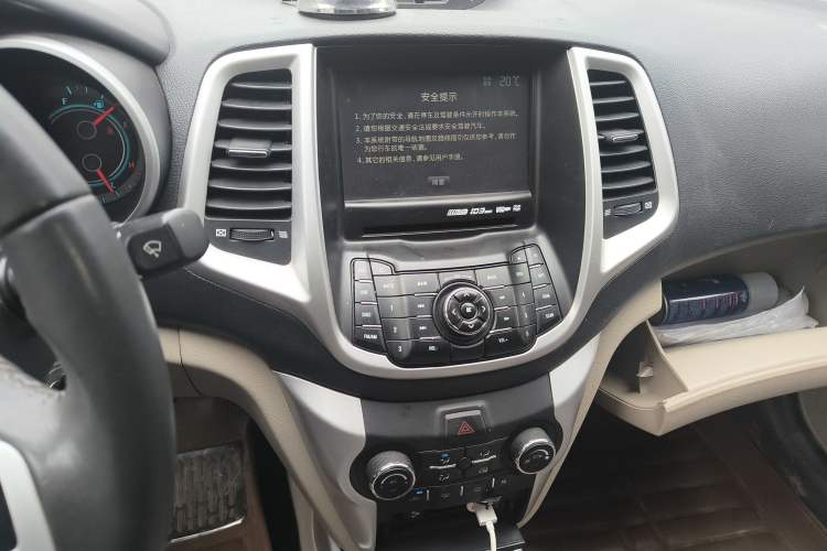 Used Changan Eado 2014 1.6L Manual Luxury Model
