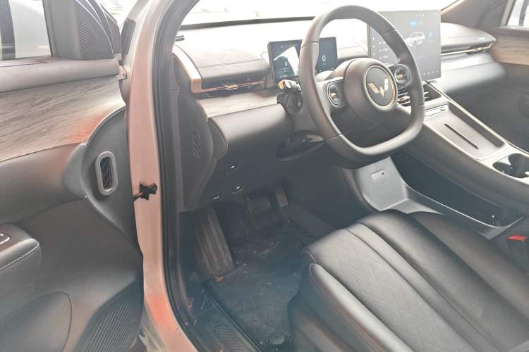 Used Wuling Xingguang S 2024 130km Flagship Version Driver Seat