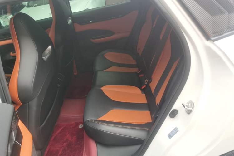 Used CHANGAN UNI-V 2023 2.0T Leading-Speed Edition