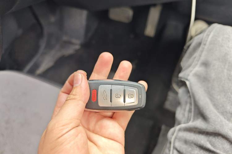 Used Baojun E300 2020 Starry Intelligence Edition Vehicle Key