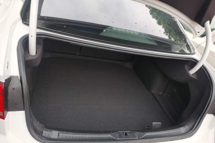 Used Volkswagen Lamando 2017 280TSI DSG Comfort Edition
