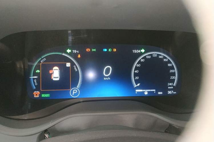 Used Toyota Granvia 2026 Model 2.5L Hybrid Prestige PLUS Four-Wheel Drive Edition