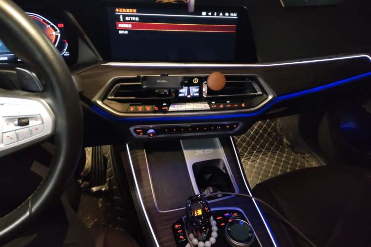 Used BMW X5 2022 Restyled xDrive 40Li M Sport Package
