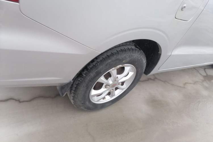 Used Wuling Hongguang V 2019 1.5L Standard Version L2B
