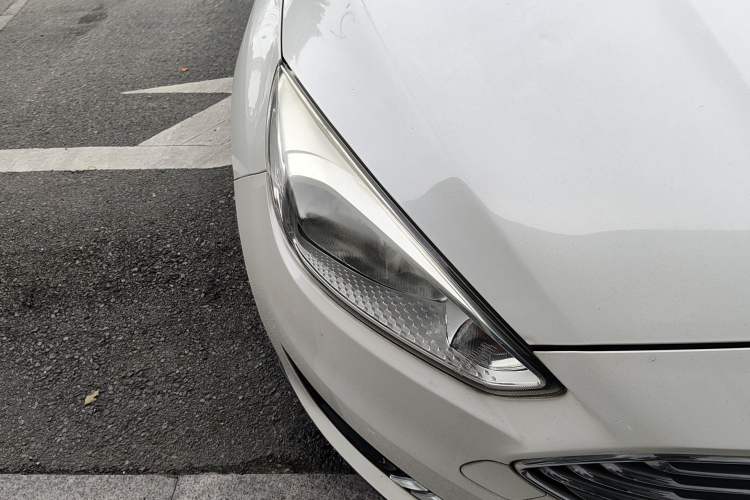 Used Ford Focus 2017 Sedan 1.6L Manual Fashion Edition Smart Drive Version