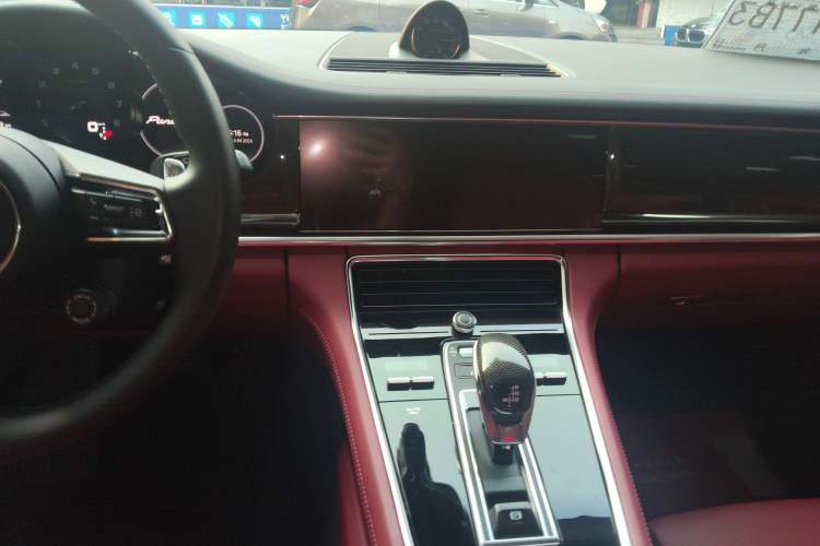 Used Porsche Panamera 2021 Panamera Executive Long Wheelbase 2.9T Audio And AC Panel