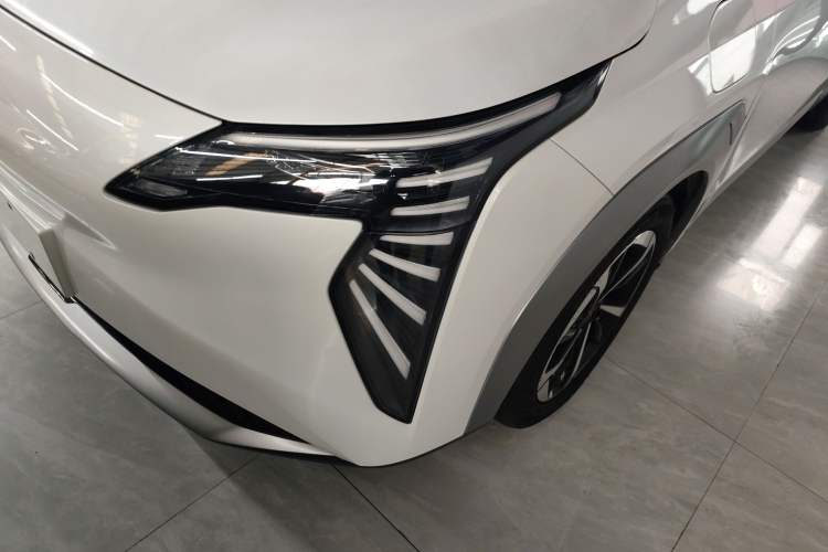 Used AION Y 2023 Plus 510 Smart Edition