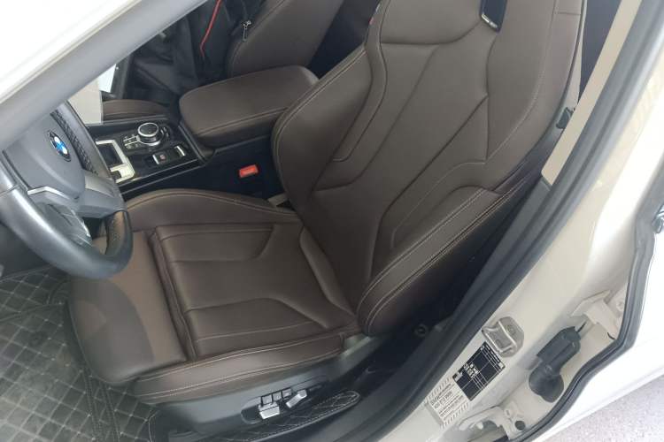 Used BMW 1 Series 2023 125i M Sport Night Edition
