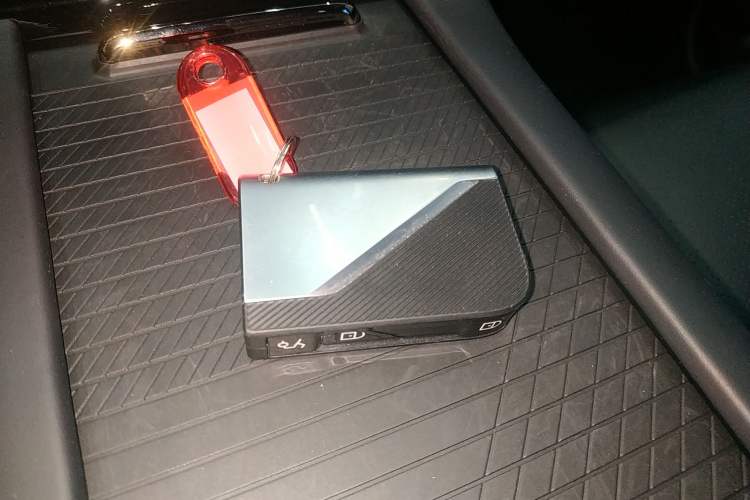 Used Lynk & Co 06 2025 Renew 1.5T Halo Vehicle Key