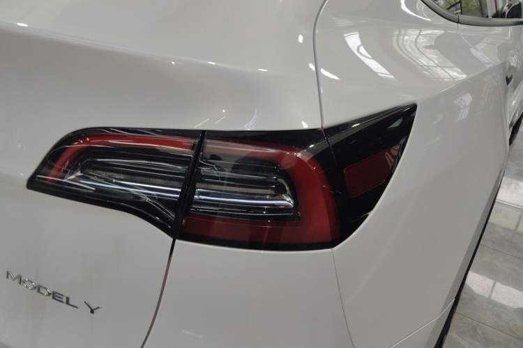 Used Tesla Model Y 2024 Rear-Wheel-Drive Version
