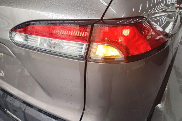 Used Toyota FRONTLANDER 2023 2.0L CVT Elite Edition
