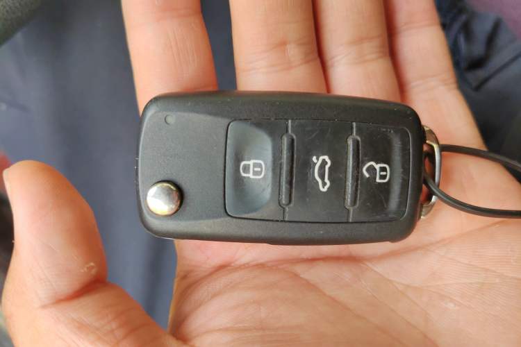 Used Skoda Kamiq 2020 1.5L Automatic Comfort Edition Vehicle Key