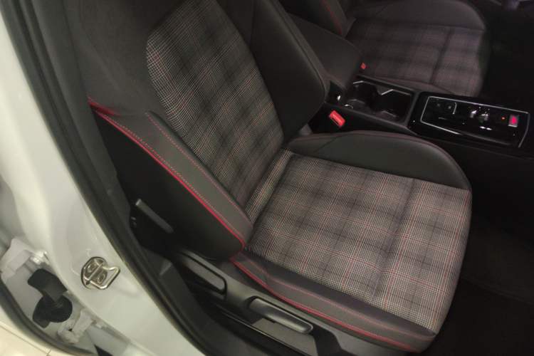 Used Volkswagen Golf GTI 2021 380TSI DSG GTI
