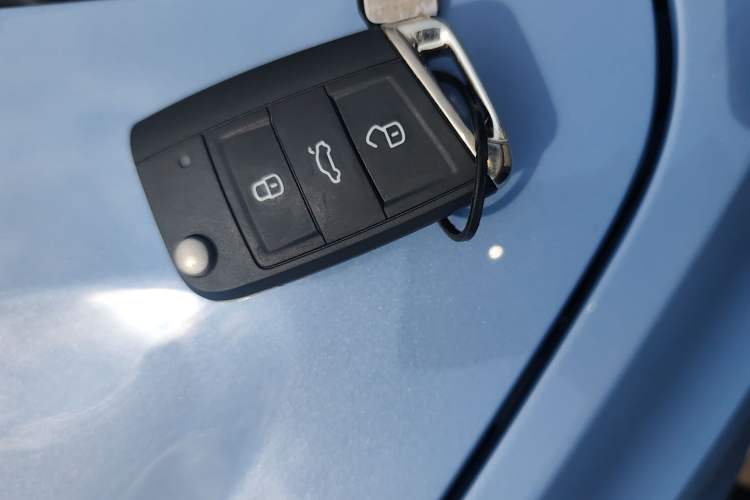 Used Volkswagen Tharu 2025 NewRui 300TSI Prestige Edition