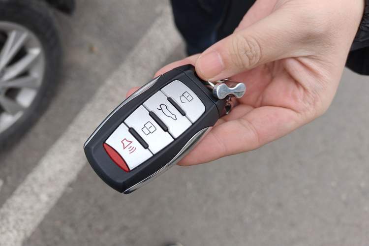 Used Haval H6 2019 Sport Edition 1.5T Automatic Two-Wheel Drive Prestige Smart Connectivity Model China VI Vehicle Key