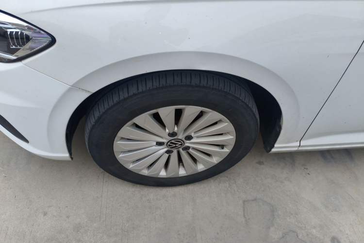 Used Volkswagen Lavida 2021 1.5L Automatic Comfort Edition Exterior 4