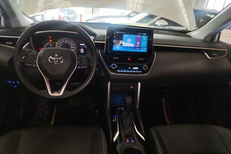 Used Toyota FRONTLANDER 2022 2.0L CVT Luxury PLUS Edition