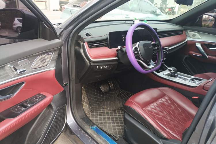 Used JETOUR X70 PLUS 2023 1.6T DCT Stronger 5-Seater
