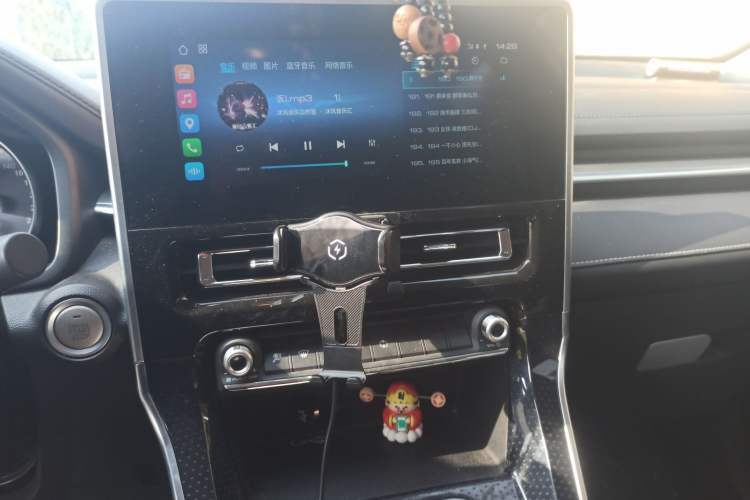 Used Haval M6 2021 PLUS 1.5T DCT Luxury Smart Connectivity Model