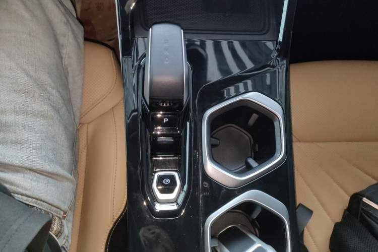 Used Geely Auto FX11 2023 1.5TD DCT Prestige Edition