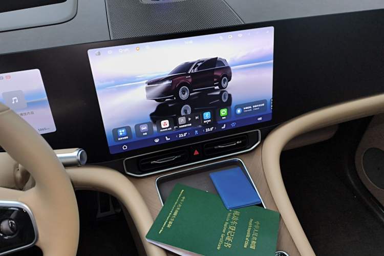 Used Hima AITO M9 2025 Pure Electric Ultra Version 100 kWh 6-Seater Model