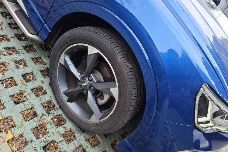 Used Audi Q3 2020 35 TFSI Fashion Dynamic Model