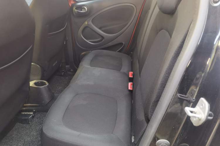 Used smart forfour 2018 1.0L 52kW Passion Edition