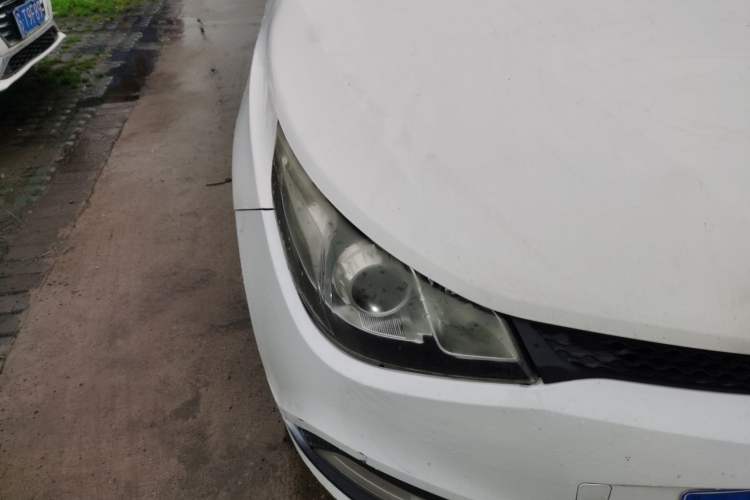 Used MG 5 2012 1.5L Automatic Elite Edition Right Front Headlight