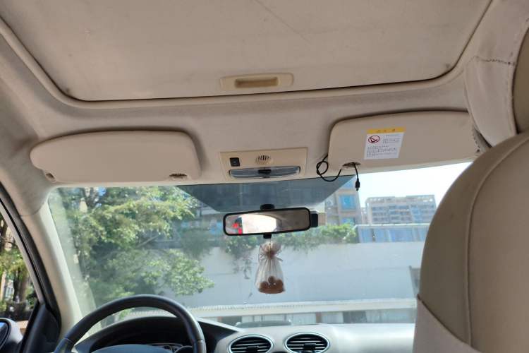 Used Ford Focus 2013 Hatchback Classic 1.8L Automatic Fashion Edition