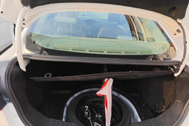 Used Ford Focus 2017 Sedan 1.6L Manual Comfort Plus SmartDrive Edition
