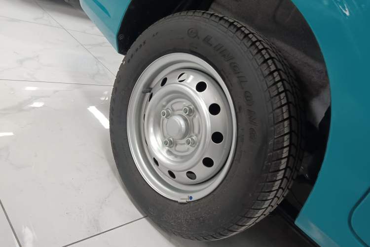 Used Wuling Hongguang V 2022 1.5L Jingqu Edition Electric-Assist LAR