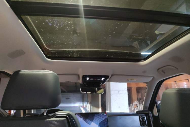 Used Formula Leopard Leopard 5 2023 Explore Edition