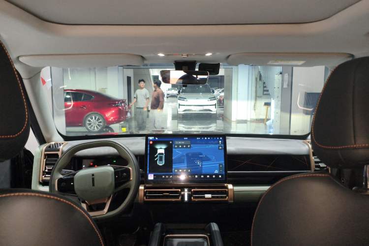 Used iCAR 03 2024 501km Two-Wheel Drive Long-Range Version Headliner