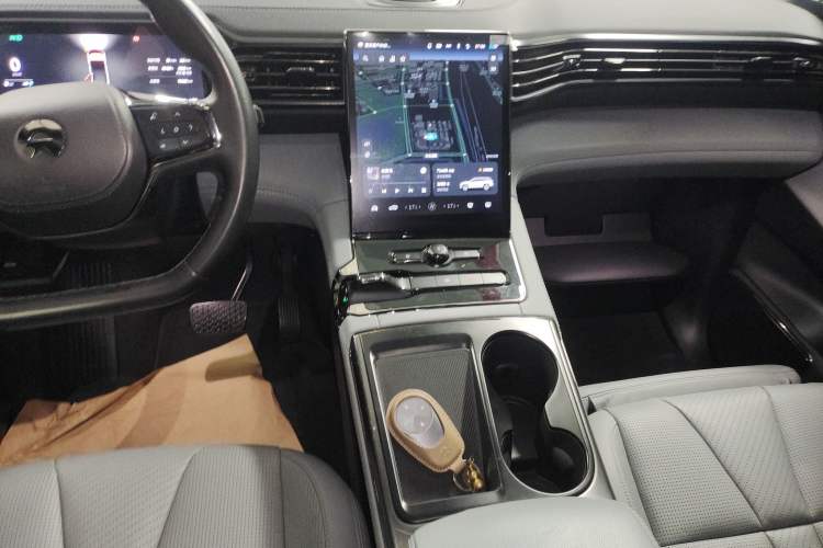 Used Nio ES8 2022 75 kWh 7-Seater Version
