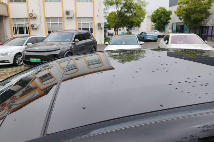 Used Mercedes-Benz EQE 2022 350 Luxury Edition Roof