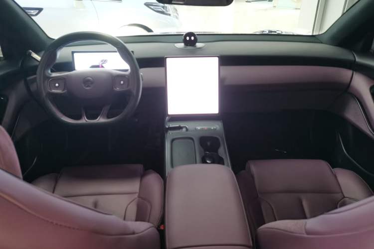 Used Nio ET5T 2024 75kWh Touring Center Console