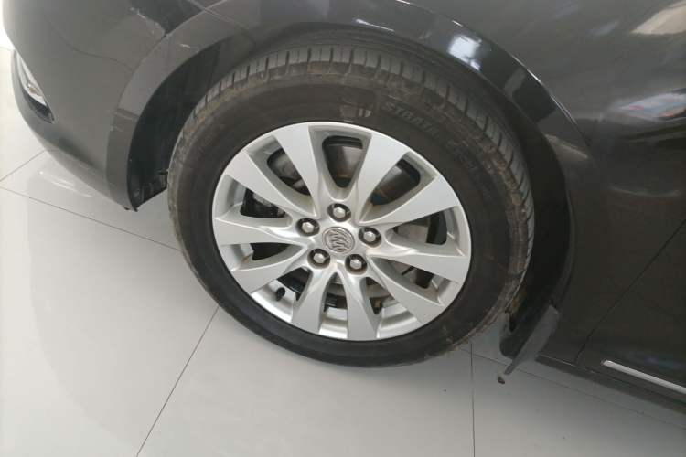 Used Buick LaCrosse 2013 2.4L SIDI Leading Comfort Version