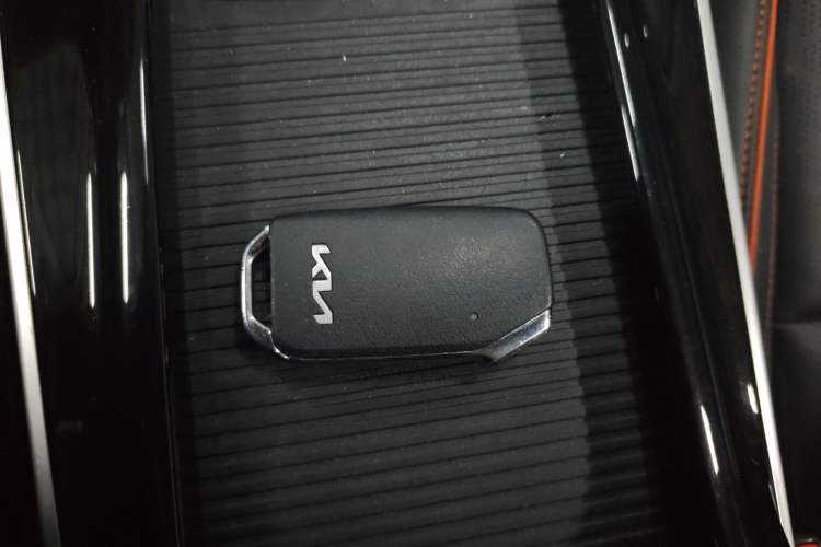 Used Kia Seltos 2023 1.5L CVT Luxury Edition