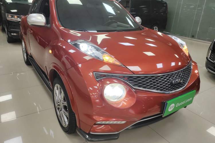 Used Infiniti ESQ 2014 1.6L Spontaneous Edition